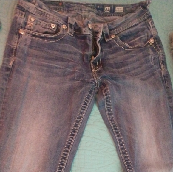 Miss Me jeans - Picture 2 of 3